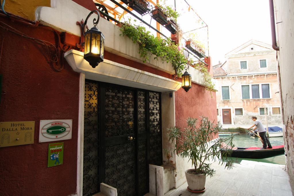 Hotel Dalla Mora Venice Exterior photo